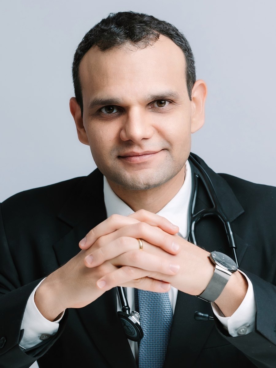 Dr. Diego Aires